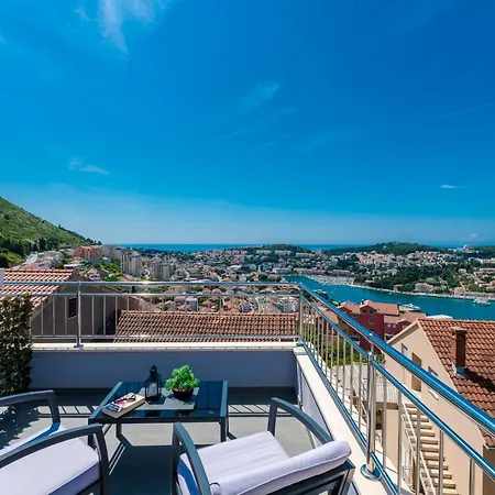 Ivan Apartament *